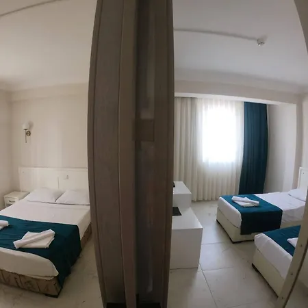 Aquila Φετιγιέ