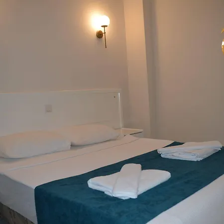 Ξενοδοχείο Aquila 3*