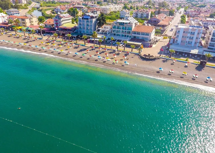 Aquila 3* فتحية